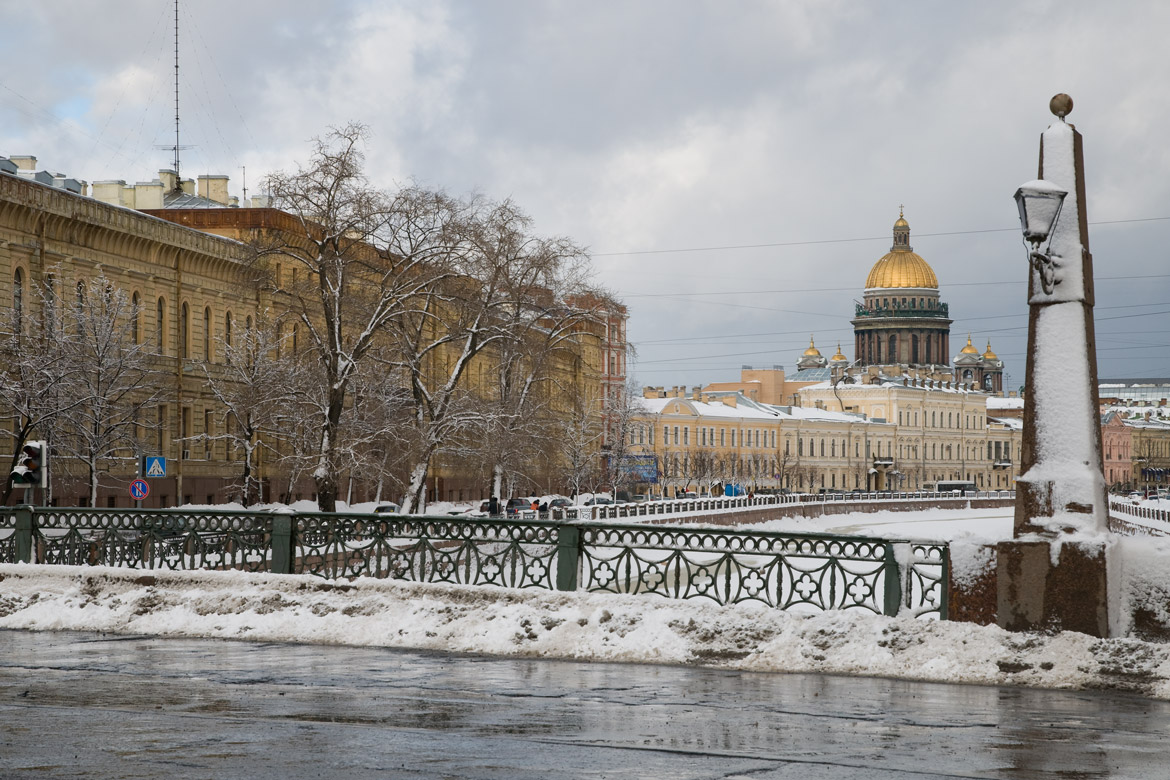 Поцелуев мост. Поцелуев мост зима Петербург. Поцелуев мост в Санкт-Петербурге зимой. Поцелуев мост зимой. Санкт Петербург 2011 год.