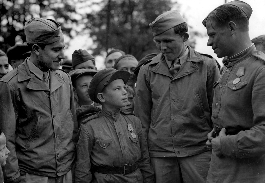 Их в живых осталось семеро молодых солдат. Дети солдаты Великой Отечественной войны. Skaramanga 1972 Гитлерюгенд.