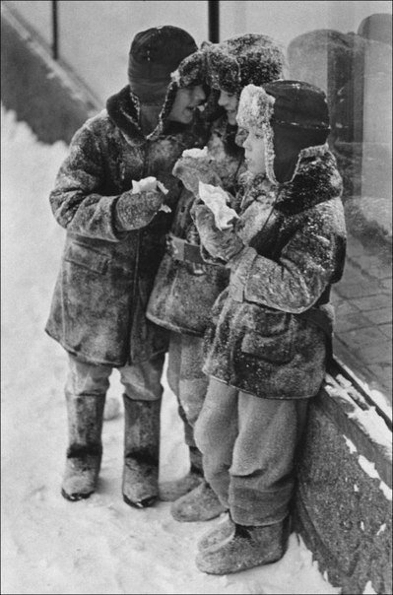 Под наши старые фотки. Лагранж вратарь. Детям 60-х 70-х 80-х посвящается. Детям 70-80 посвящается. Советское детство зима.