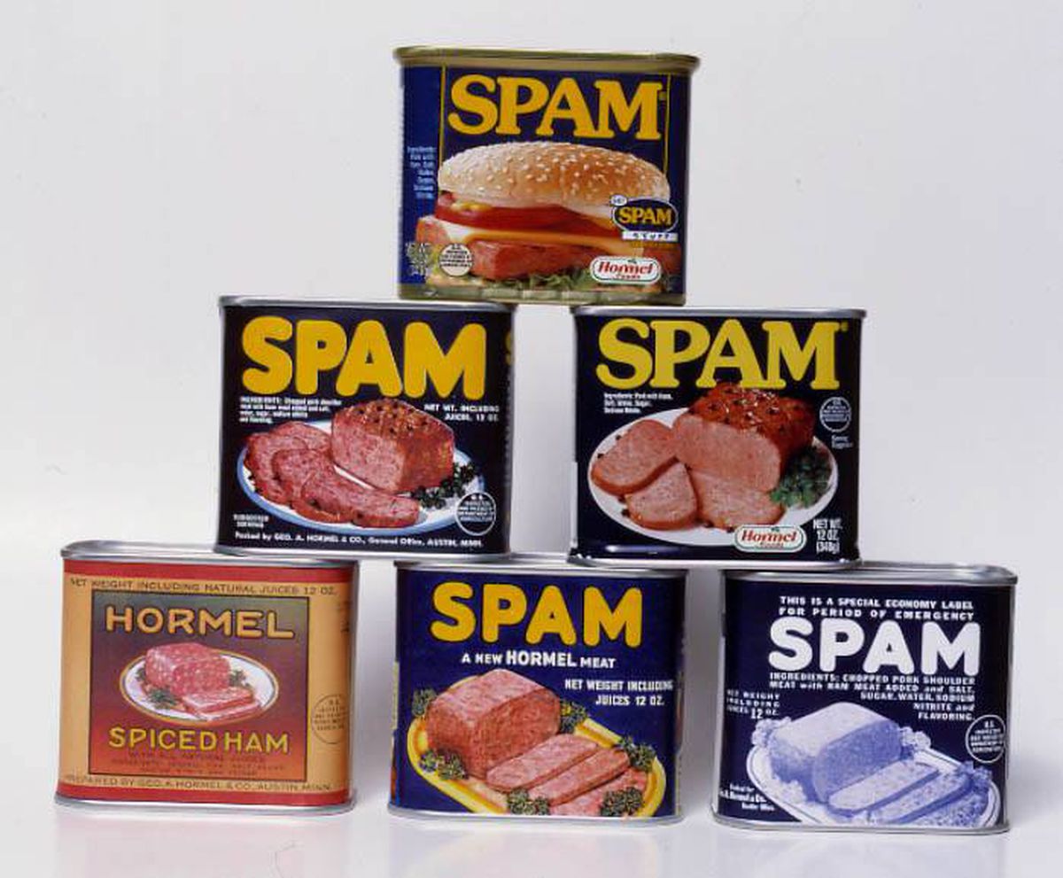 Чем spam отличается от SPAMа? 