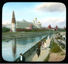 2.20 Москва. Кремль со стороны Большого Каменного моста 1930 г