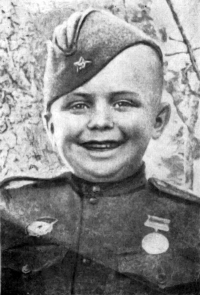 Гвардии рядовой Серёжа Алёшков - самый молодой солдат Великой Отечественной войны