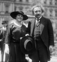 Мнение супруги Эйнштейна о своём гениальном муже