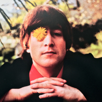 Увидеть мир благодаря Джону Леннону